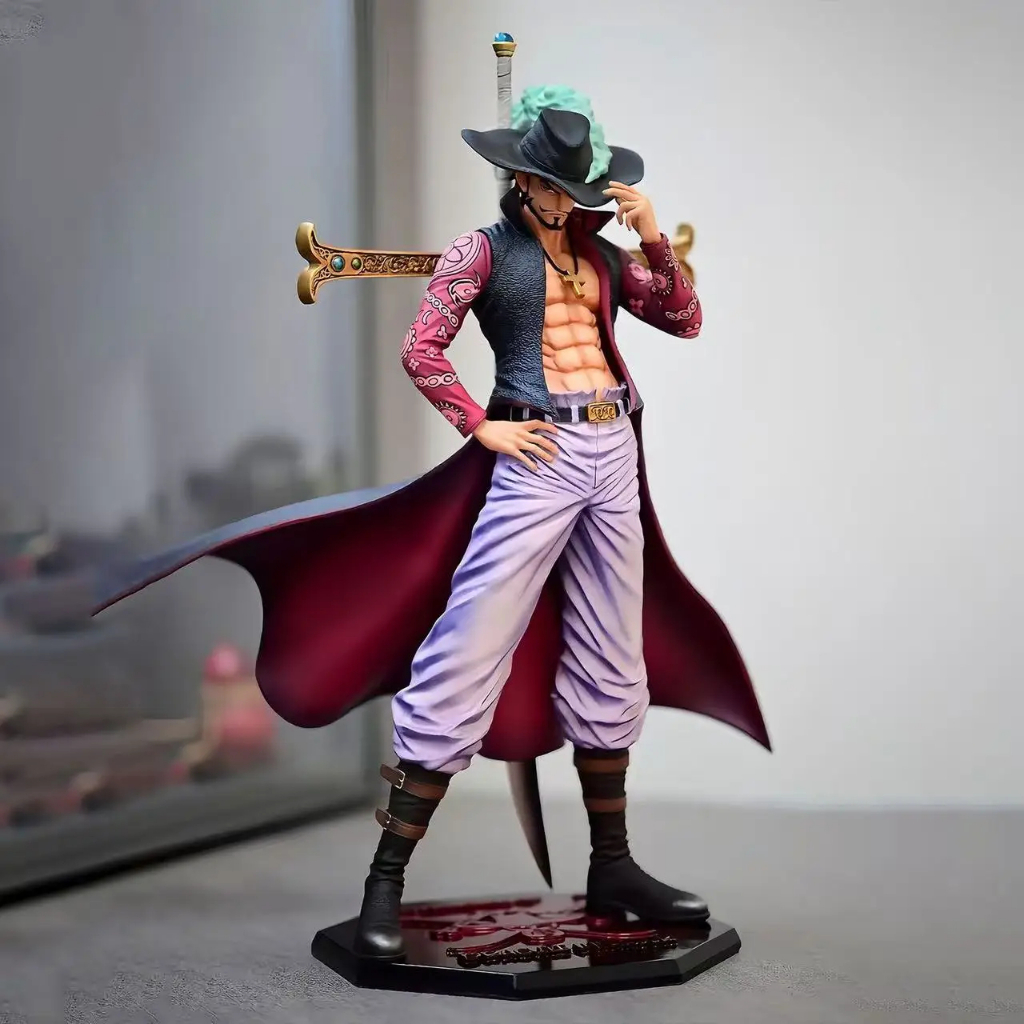 Action Figure Dracule Mihawk - One Piece, 30cm. | Shopee Brasil