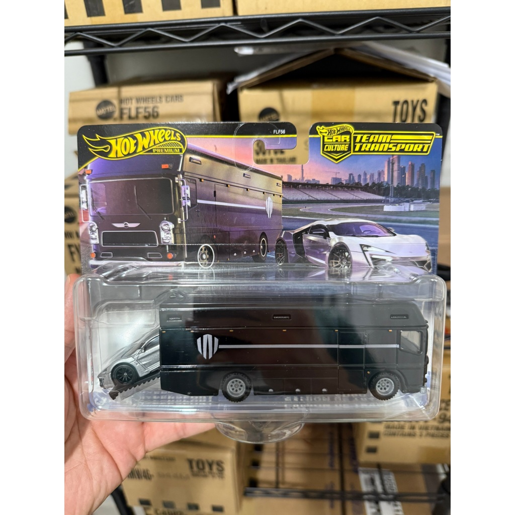 Hot Wheels Premium Team Transport 1:64 – Ferrari 250 GTO, AE86 e