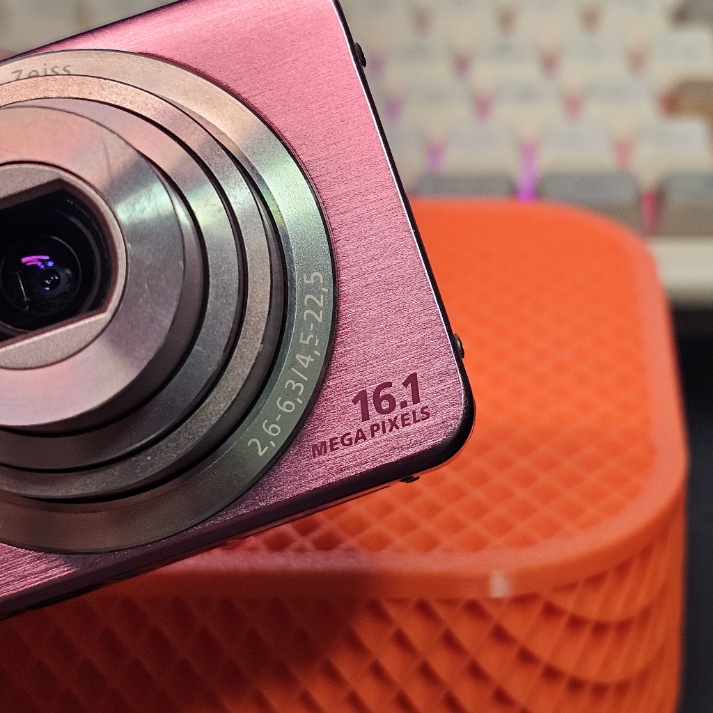 Camera Sony Cyber-shot DSC-W630 rosa | Shopee Brasil