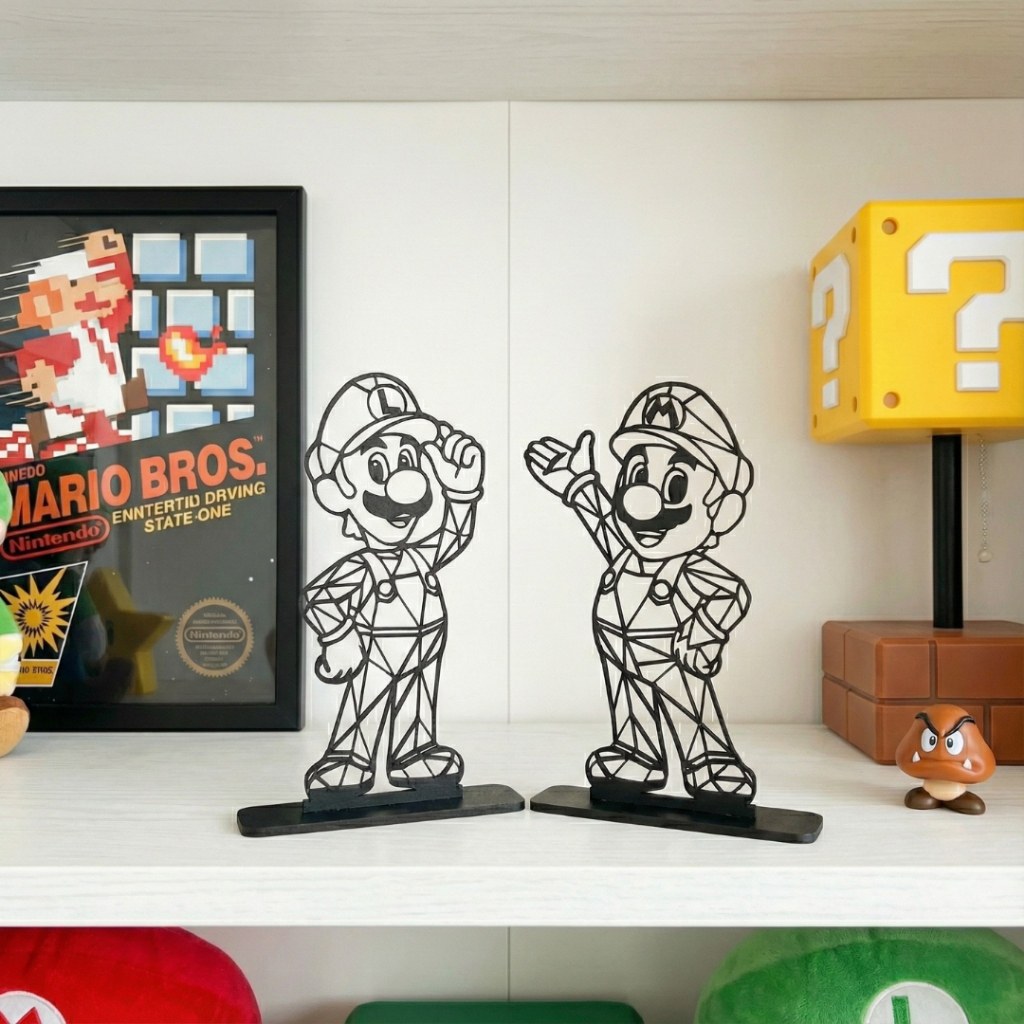 Figura Colecionável Mario & Luigi - Super Mario Bros Decoração Mesa Presente Gamer Geek em Oferta na Shopee