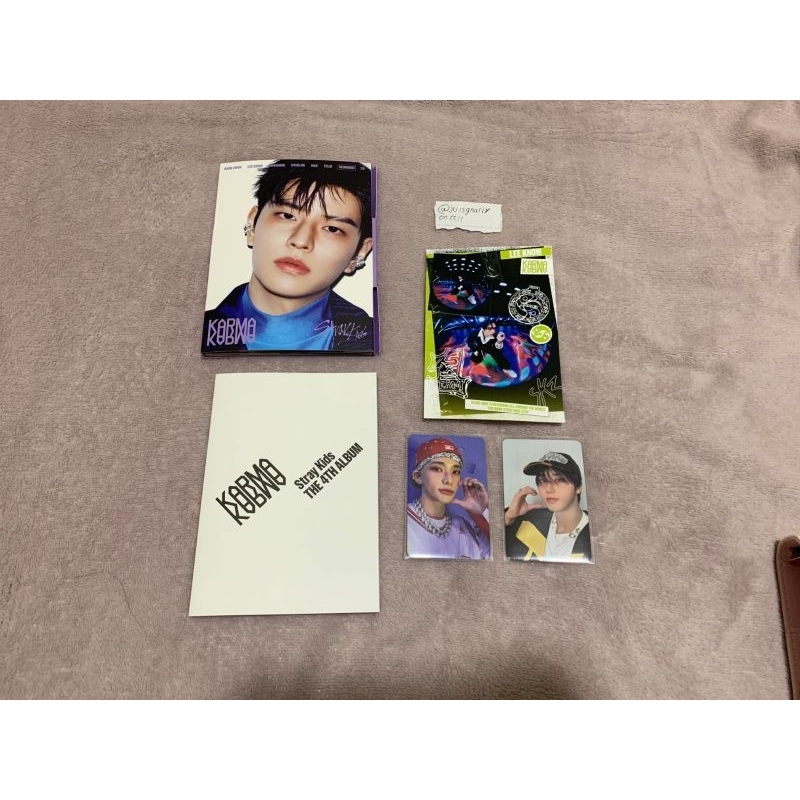 Album Karma Accordion Stray Kids