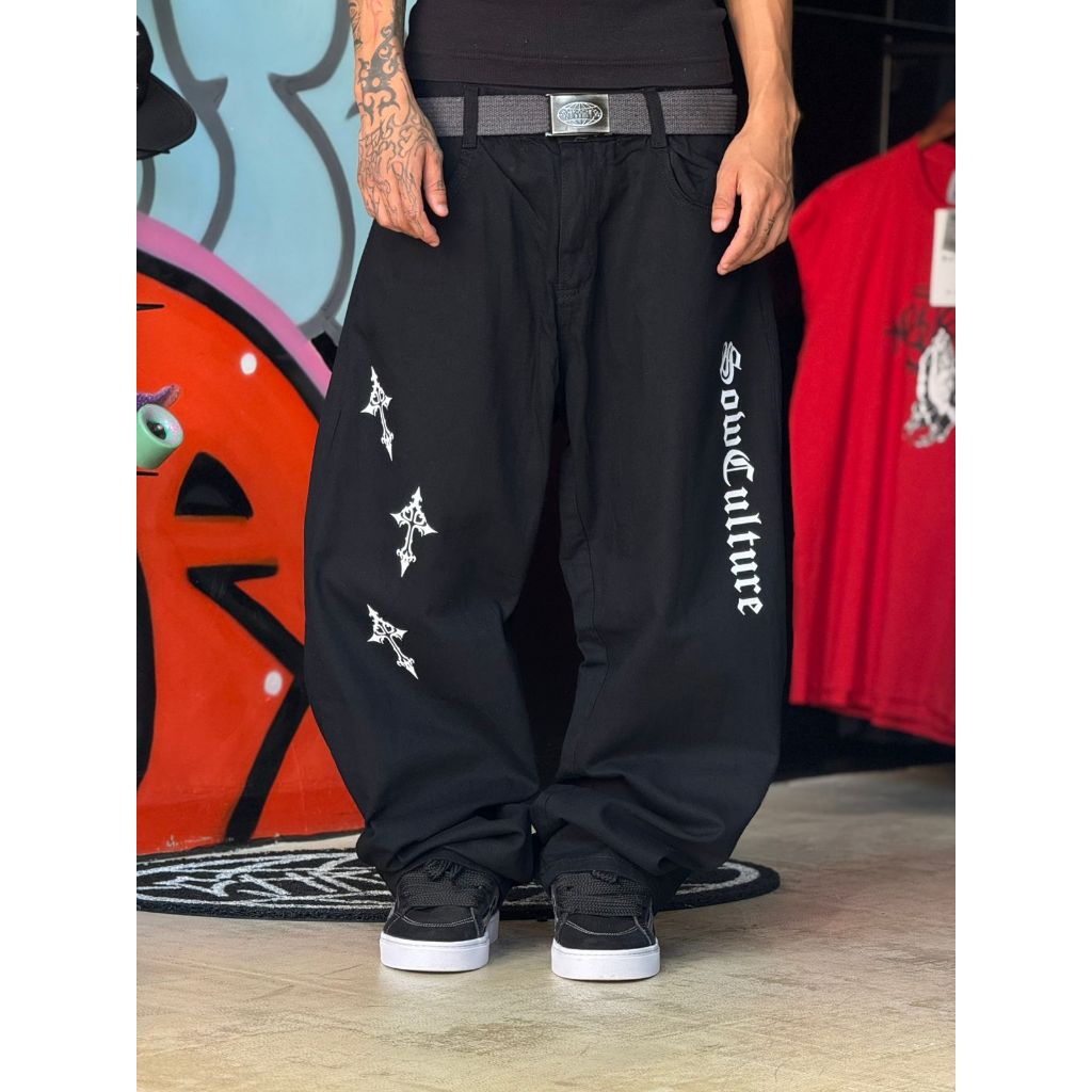 Calça Baggy Jeans Preta Cruz c/escrita Hip Hop Sow Culture Street