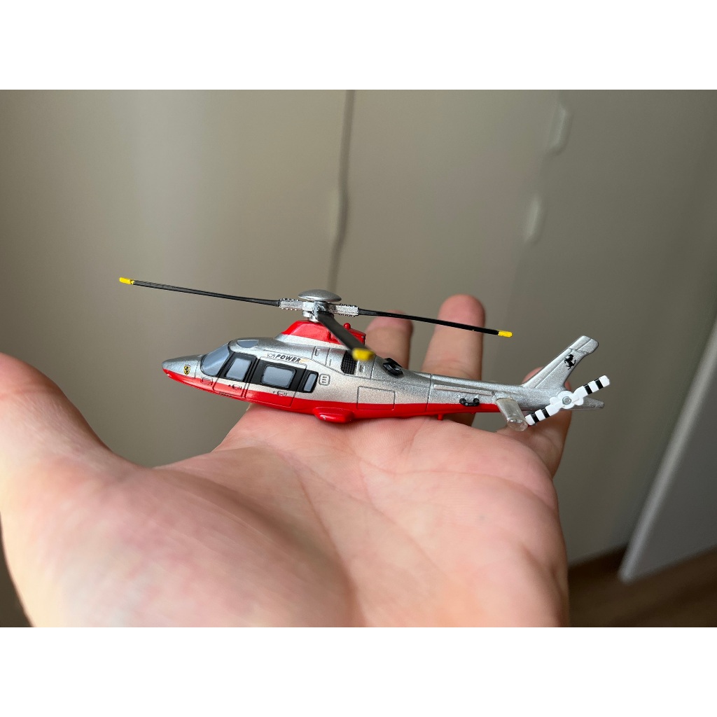 Helicóptero AGUSTA A09 POWER Ferrari esc 1/43 miniatura de metal