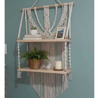 prateleira charme em macrame. altar, suorte de vasos , porta objetos versatil , porta livros, prateleira dupla