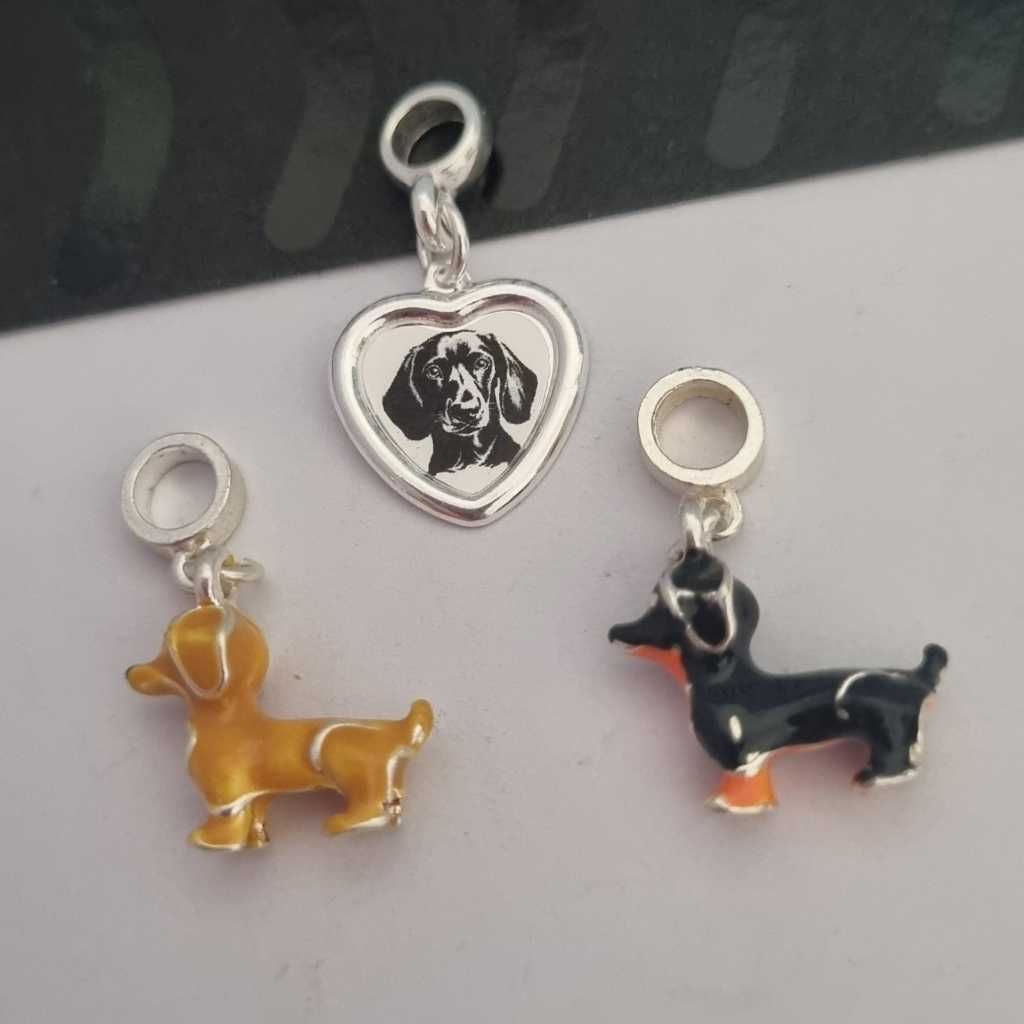 Berloque Cachorro Dachshund ou Linguiçinha Salsichinha