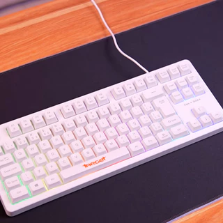 Teclado Gamer TGT M90B com led rgb Rainbow, ABNT2, Branco para computador gamer pc e notebook
