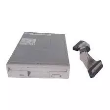 leitor de disquete 1/44mb de desktop-pc usado bom estado