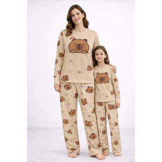 Pijama Feminino Adulto ou Infantil Manga Longa  Estampado Capivara em Oferta na Shopee