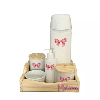 Kit Higiene Bebê Porcelana Lacinho Bandeja Pinus Adesivo Dtf Uv Com Nome Personalizado Garrafa Pump