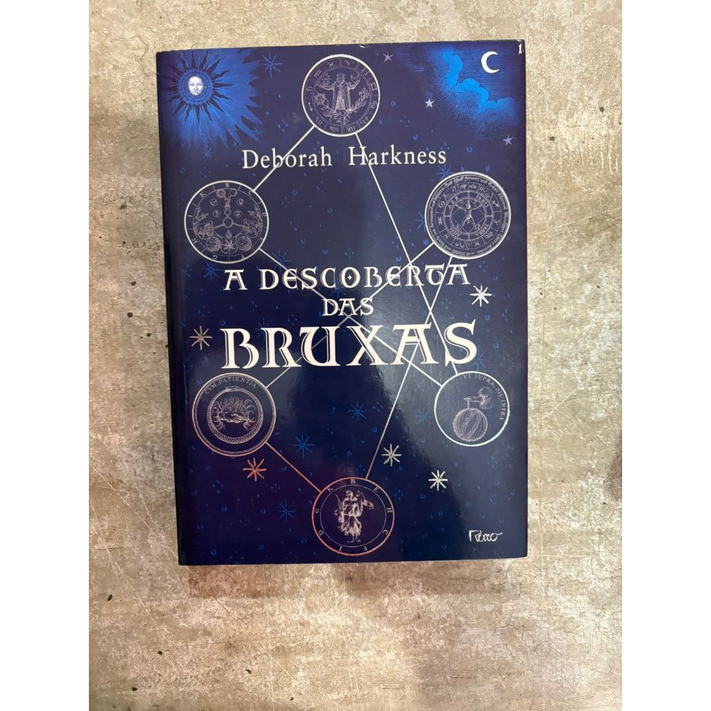 A Descoberta das Bruxas - Deborah Harkness | Shopee Brasil