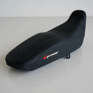 Capa banco de moto emborrachada 3D Preta universal Fan