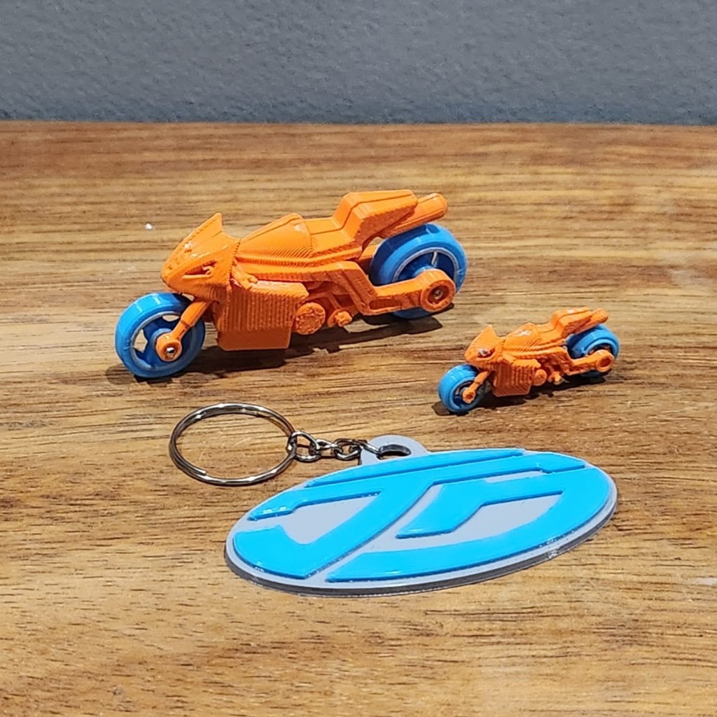Moto Nightlife Hot Wheels Acceleracers - Reprodução em 3D