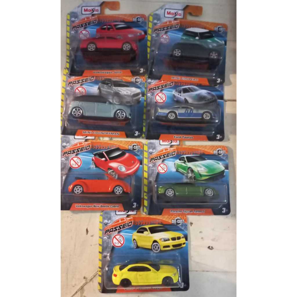 Carrinho Maisto Fresh Metal 1:64 Passeio BMW Coupe Porsche taycan