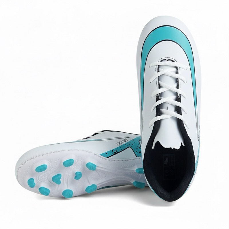 CHUTEIRA DE CAMPO LEVE E RESISTENTE COM SOLA COSTURADA