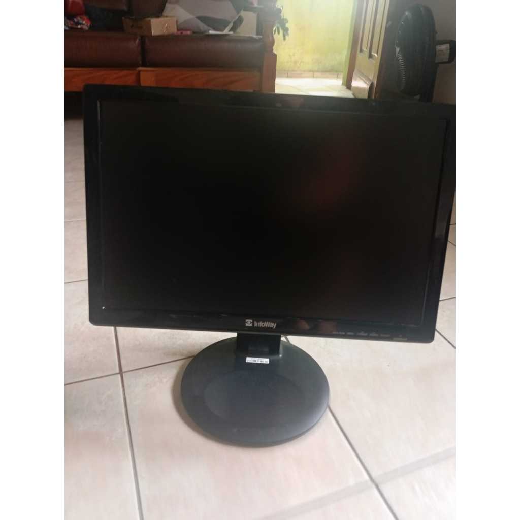 Monitor Lcd Infoway Itautec W1942p-pft black piano bivolt pequeno risco ...
