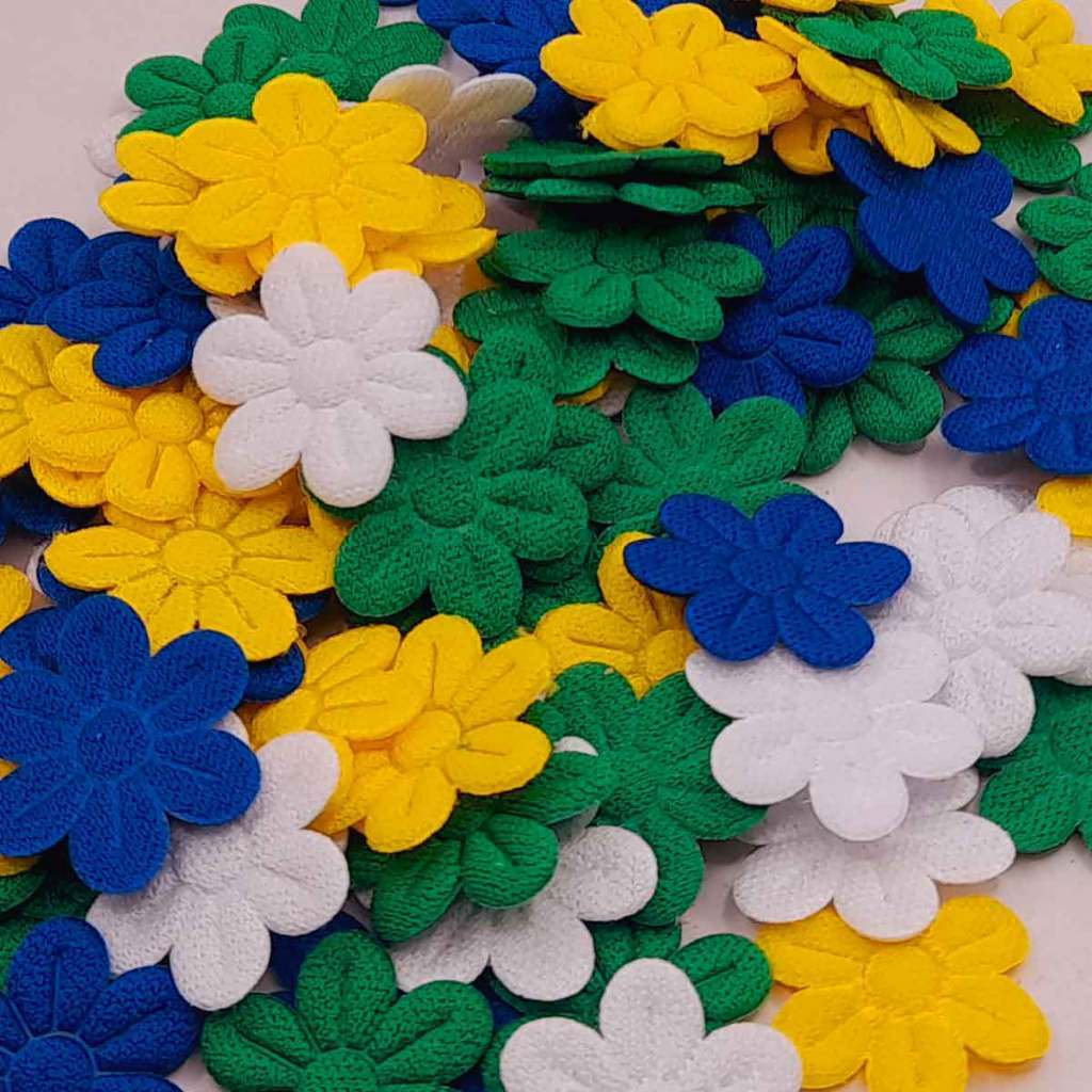 Flor Tecido Prensada 2cm Mix Cores Bandeira Brasil AMARELO CANÁRIO AZUL VERDE BANDEIRA BRANCO -100 und Aplique DIY em Oferta na Shopee