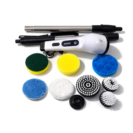 Conjunto completo de esfregão elétrico desmontado exibindo o corpo principal, cabo extensor e as 9 ponteiras de limpeza
