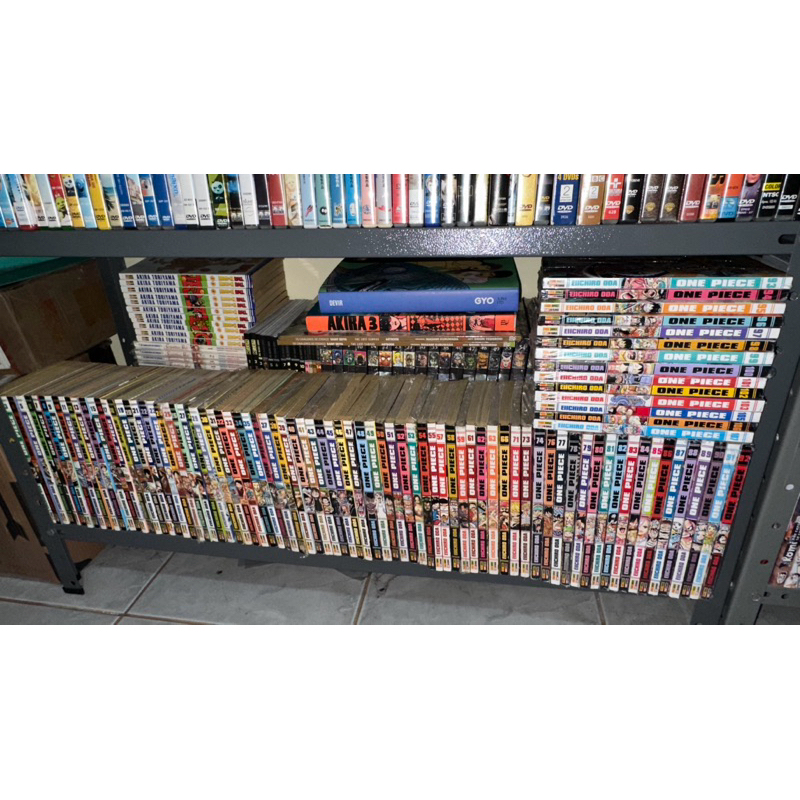 manga one piece 96 volumes (entre 1 e 107) + databooks + wanted