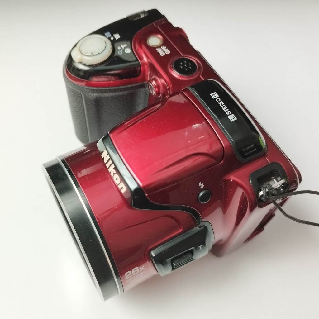 Câmera Digital Nikon Coolpix L810 -16.1 MegaPixels - Cartão 8Gb