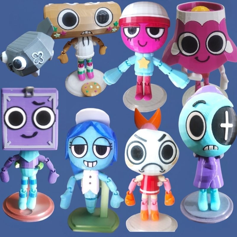 Boneco decorativo e colecionável Roblox Astro, Pebble, Connie