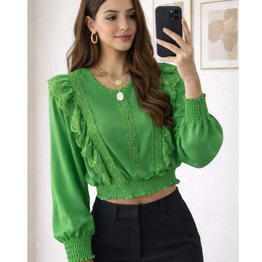 Camisa Manga Longa com Elástico e Detalhes Bordados XYJ239