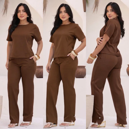 Conjunto Feminino em Alfaiataria Blusa e Calça reta com Botões