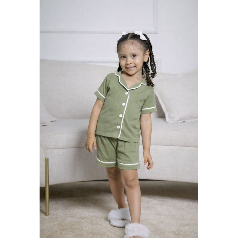 pijama infantil  americano de botões… em Oferta na Shopee