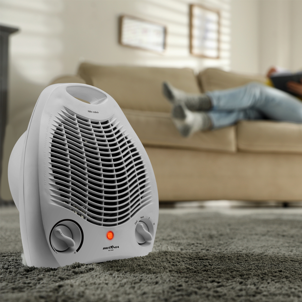 Aquecedor Ambiente Portátil a Ar e Ventilador 2 em 1 Britânia Calor e Frio com 3 Níveis de Potência 1500W AB1100N