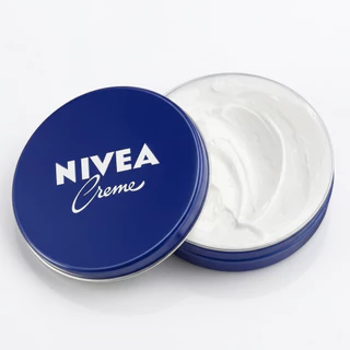 Creme Nivea Hidratante Lata 30g Original Nivea Creme Todos os Tipos de Pele