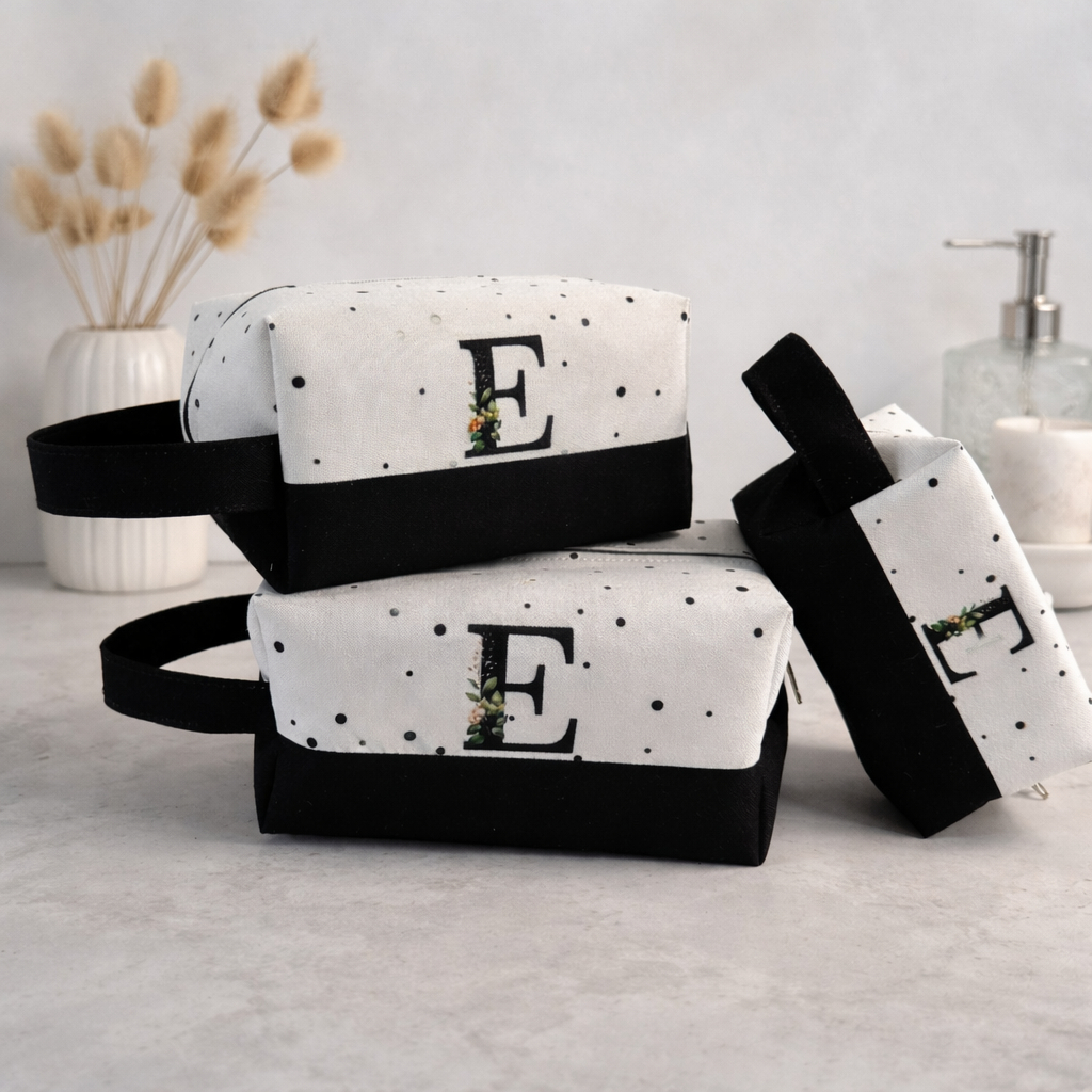 Necessaire personalizada com a inicial — foto 5