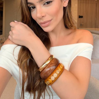 Kit Pulseiras Femininas Madeira Marrom Branca Âmbar Bracelete Elegante