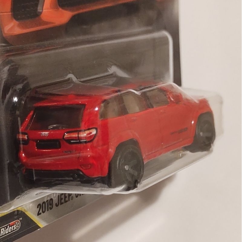 Hot Wheels Premium Jeep Grand Cherokee Trackhawk - Set Car Culture ...