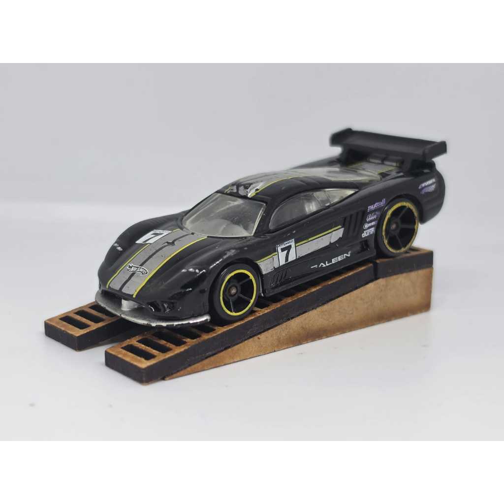 hot wheels ferrari enzo em Promoção na Shopee Brasil 2026