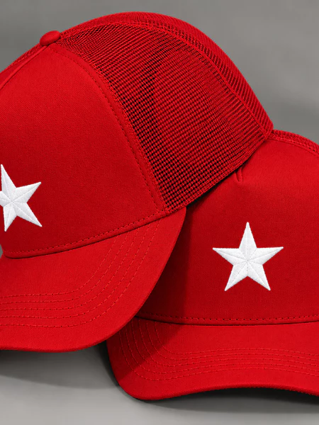Boné estrela, Truker