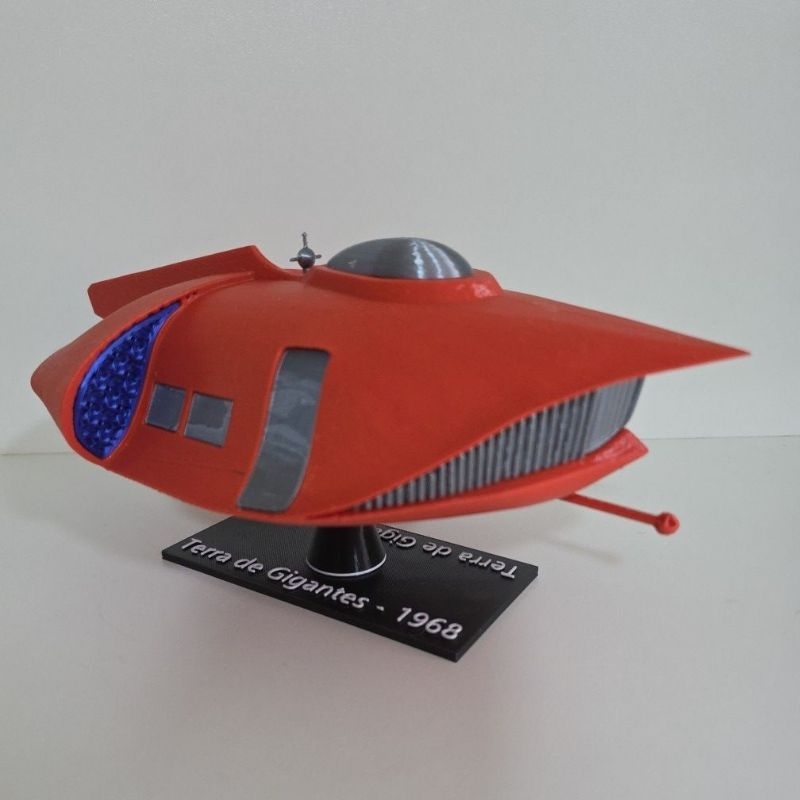 Nave Spindrift – Terra de Gigantes (1968) | Miniatura Decorativa 3D