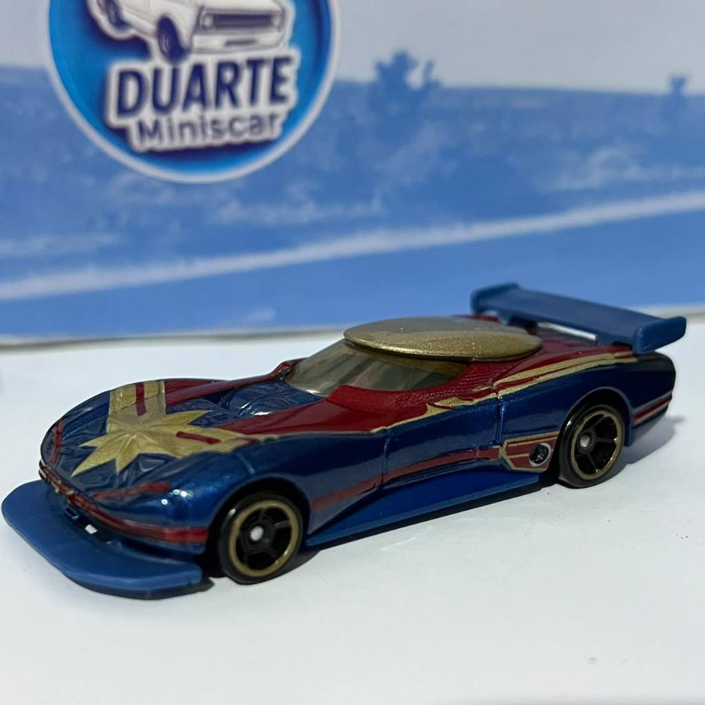 Captain Marvel – Avengers Character Cars - Hot Wheels – Loose 1:64 ...
