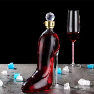 Decantador Decorativo em Formato de Salto Alto para Bebidas 350ML