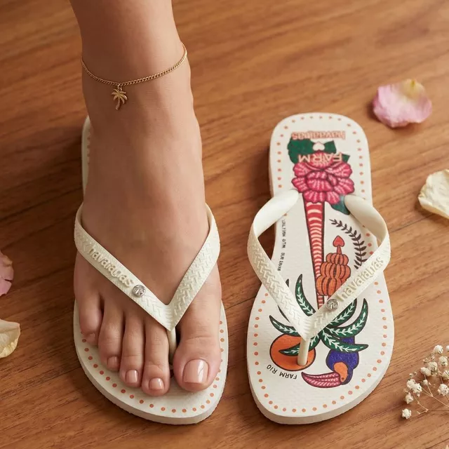 Chinelo Feminino Leve Ideal Para Praia e Lazer no VerãoR$14,89-70%4.94mil+ Vendido/MêsMinas Gerais