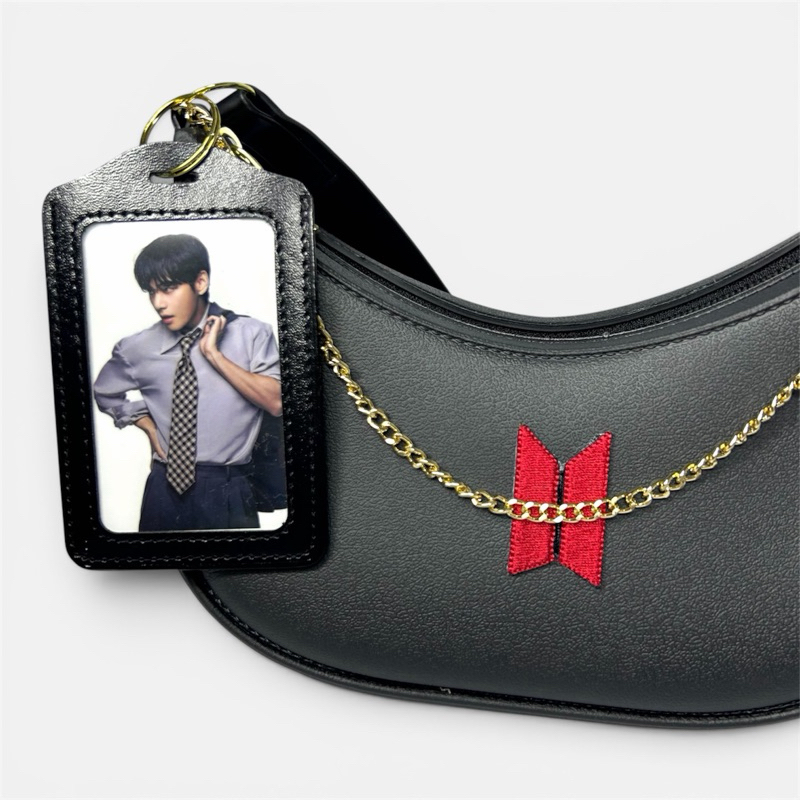 BTS 公式　BTS,THEBEST ミニショルダーバッグ　5500円×２ BOLSA PEQUENA DO BTS- PRETA DOURADA | Shopee Brasil