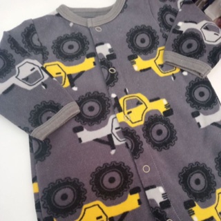 Macacão Bebê Carter's Menino 3M Fleece Semi Novo em Oferta na Shopee