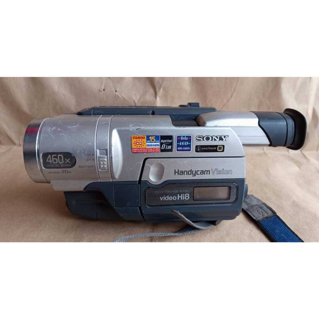 Camera Filmadora Sony CCDTRV108 Hi8 com tela LCD de 2,5