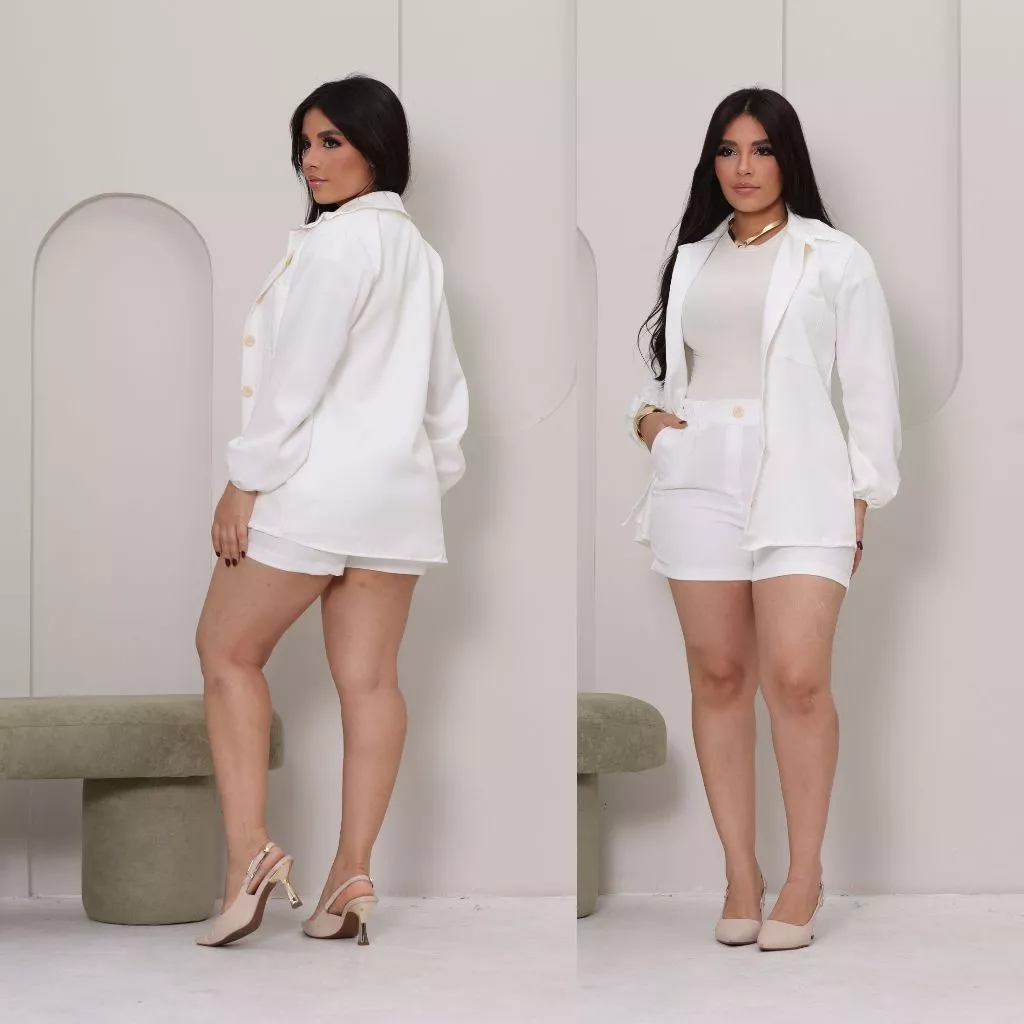 Cojunto de Alfateria camisa short com botões e bolso social