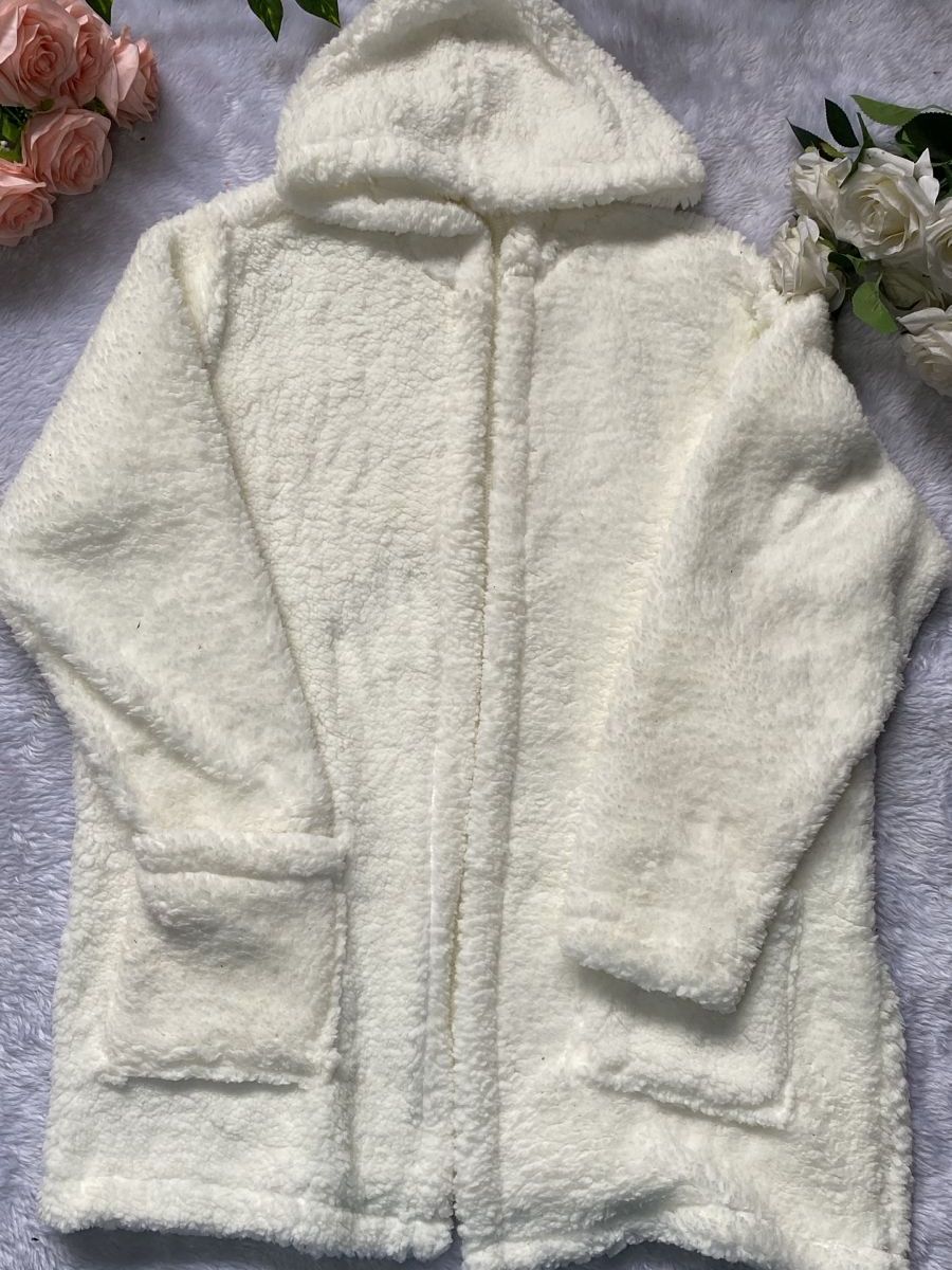 Casaco Ted Feminino sem ziper | Shopee Brasil