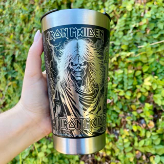 Copo Térmico IRON MAIDEN Personalizado 473ml com Gravação 360° – Aço Inox Premium