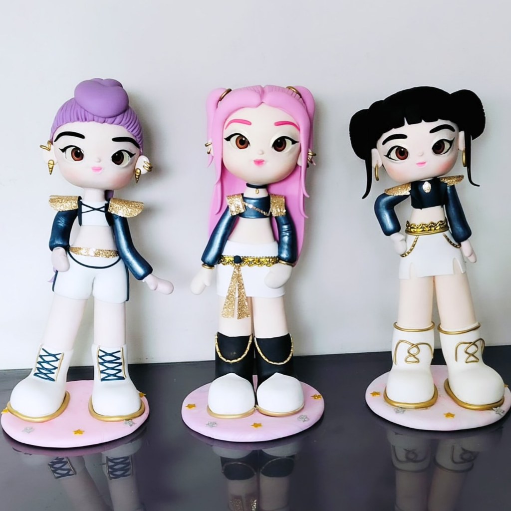 Personagens Guerreira do K pop/Huntrix em biscuit | Shopee Brasil