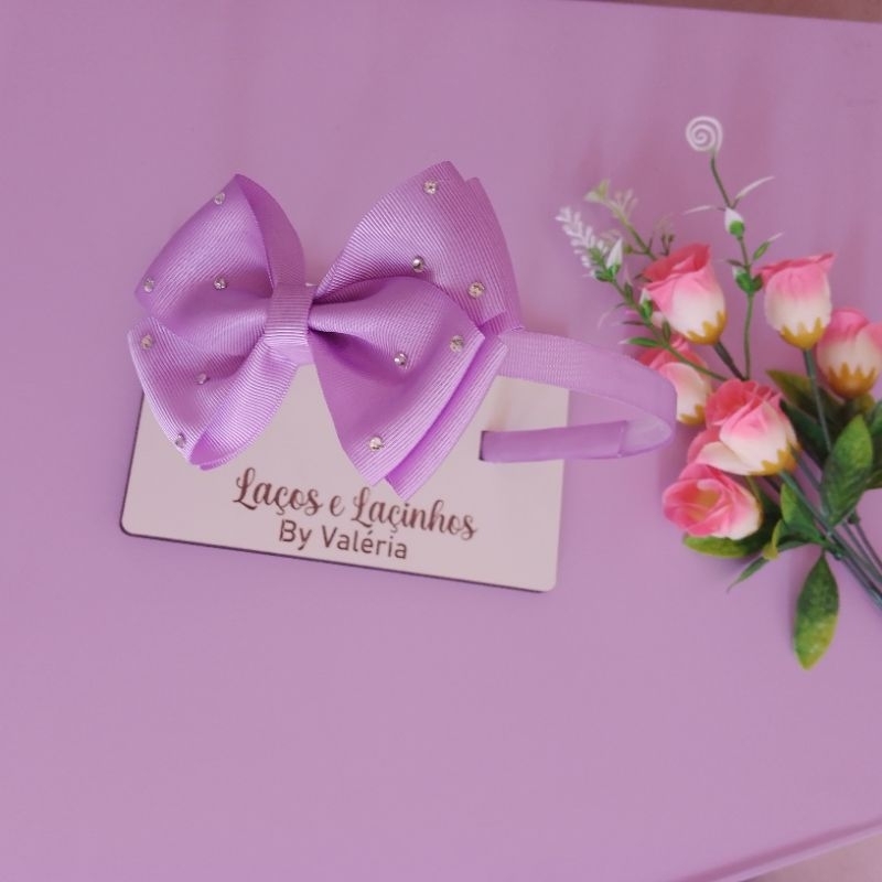 Tiara de cabelo infantil com laço cor Lilás com pedrinhas de strass ...