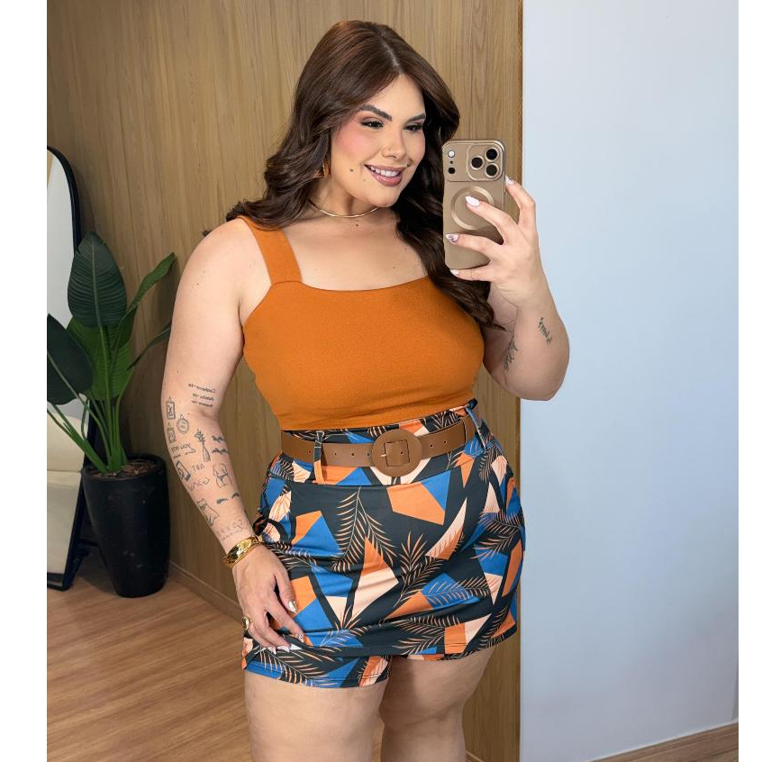 Conjunto Feminino Blusa Cropped + Short Saia com Cinto Plus Size