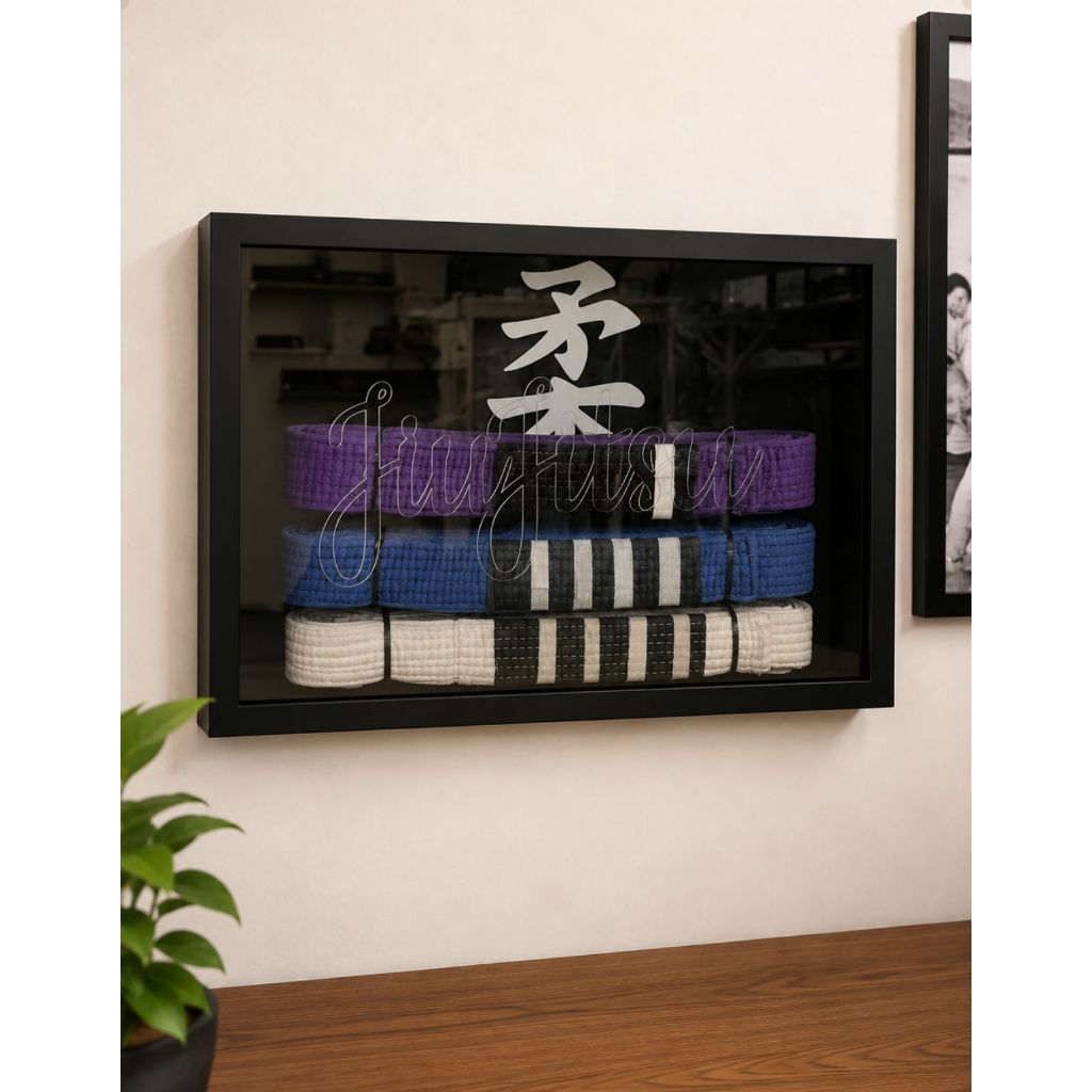 Quadro Porta Faixas Jiu-jitsu Com Acrílico Preto 1297 | Shopee Brasil