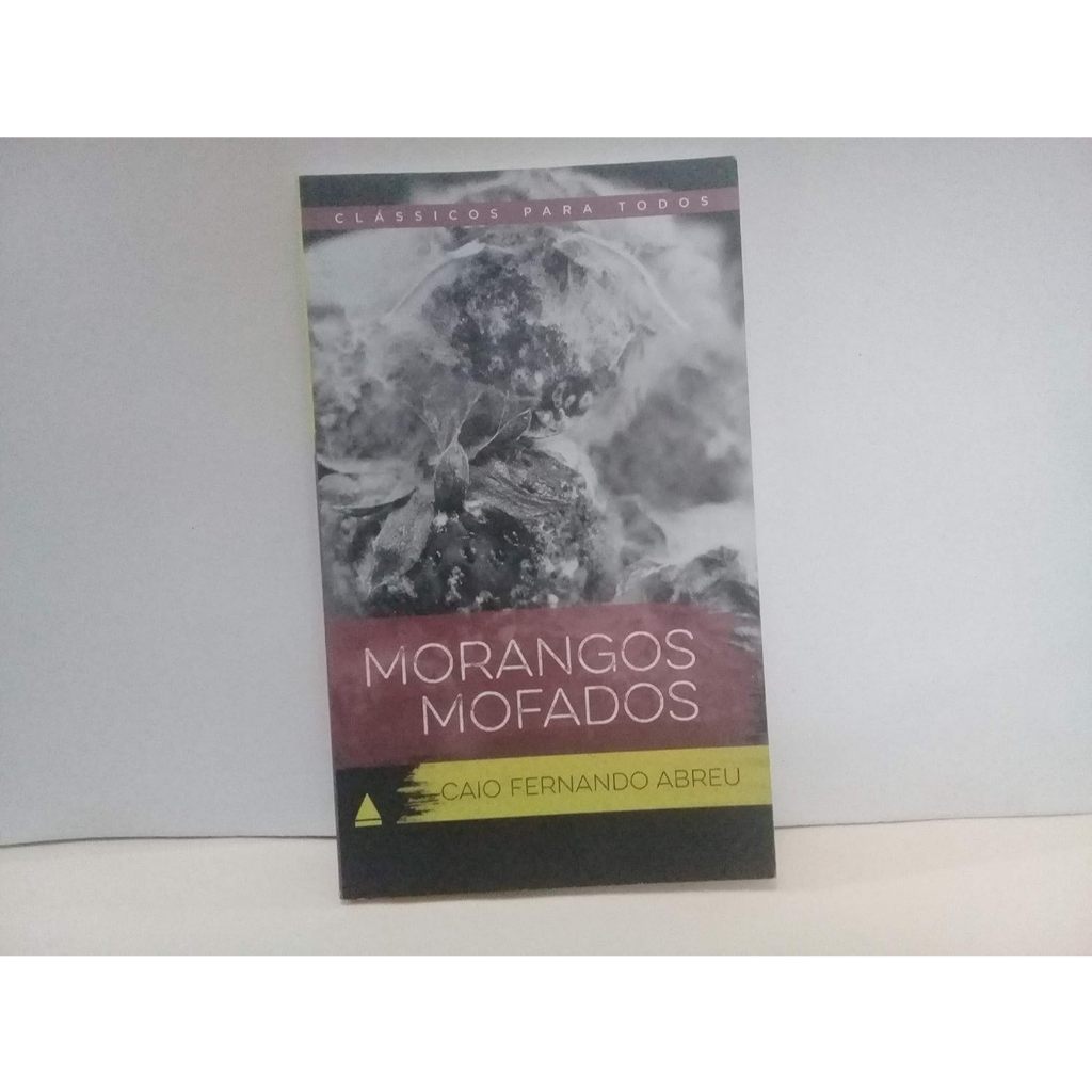 Morangos Mofados Edição Especial Capa comum – 1 janeiro 2016 por CAIO ...