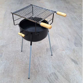 Suporte Para Grelha Da Churrasqueira a CarvãoTripé Reforçado Prático